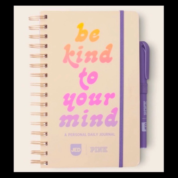 💕ⓅⒾⓃⓀ ⓋⓈ Wellness Journal NWT💕 - Picture 2 of 4